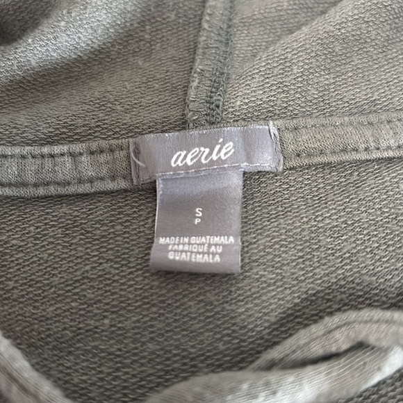 Women’s Aerie Size S Cropped Lightweight Oversized Hoodie - Picture 3 of 7